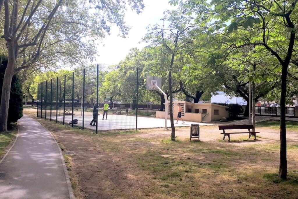 Апартаменты Girona Centro 7Pax Экстерьер фото